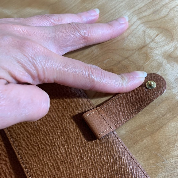 Louis Vuitton Agenda PM - Picture 8 of 12